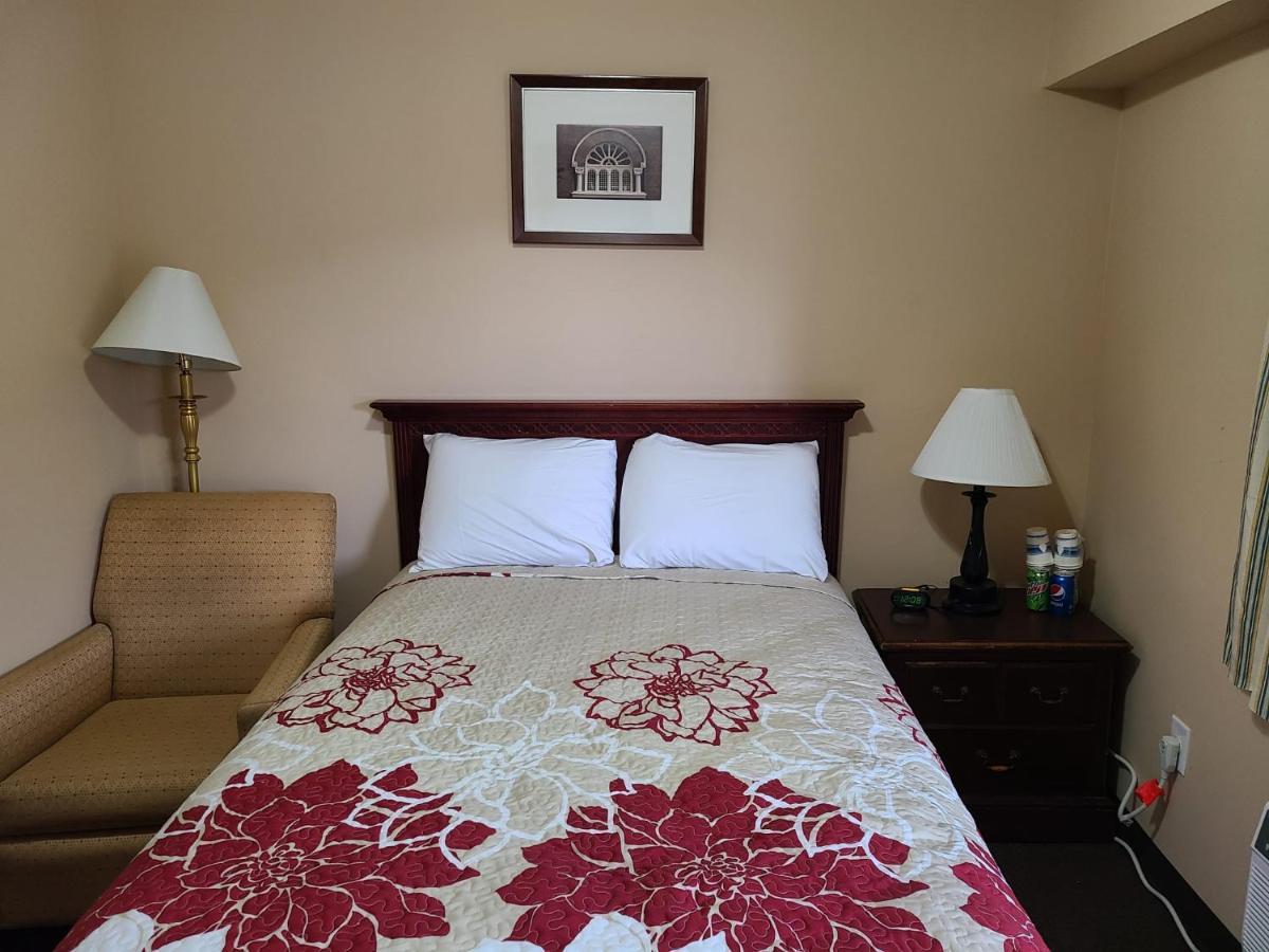 Clarysville Motel Frostburg Ngoại thất bức ảnh