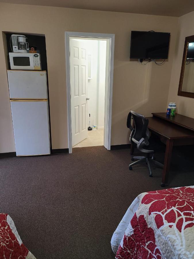 Clarysville Motel Frostburg Ngoại thất bức ảnh