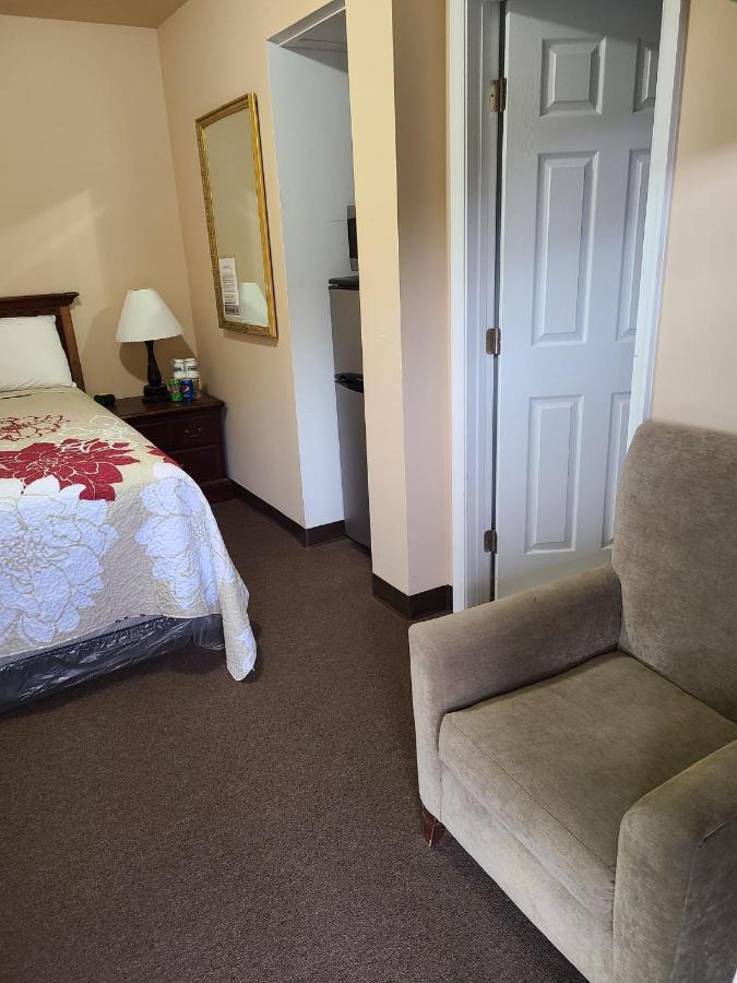 Clarysville Motel Frostburg Ngoại thất bức ảnh