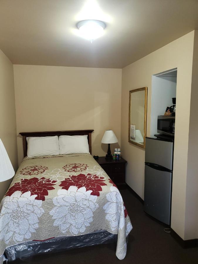 Clarysville Motel Frostburg Ngoại thất bức ảnh