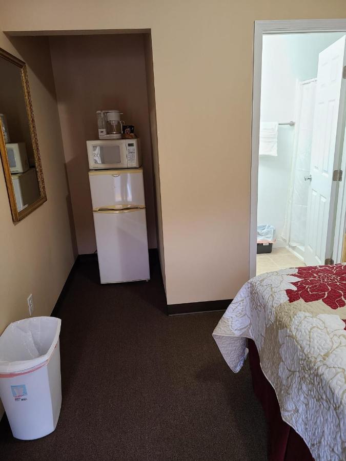 Clarysville Motel Frostburg Ngoại thất bức ảnh