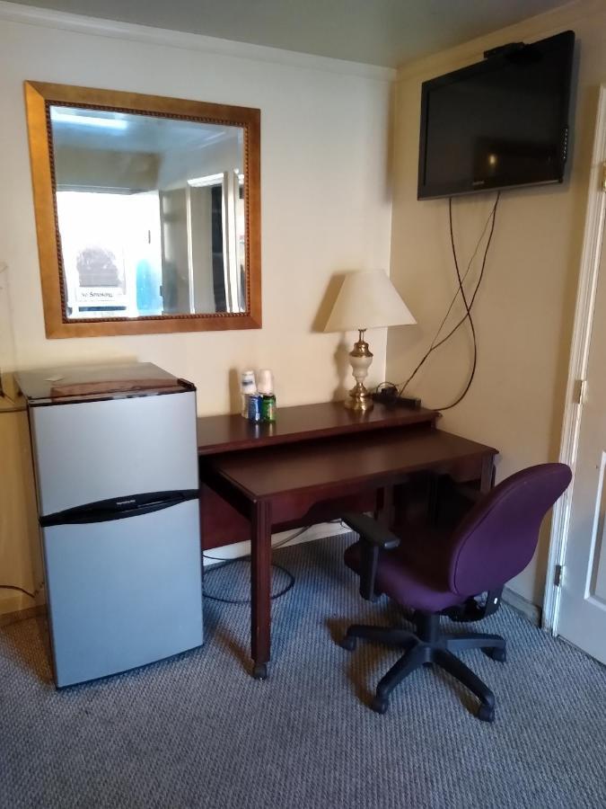 Clarysville Motel Frostburg Ngoại thất bức ảnh